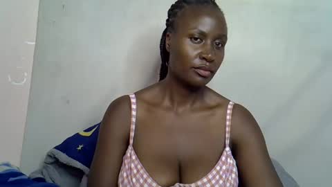 terriam online show from November 8, 3:55 am