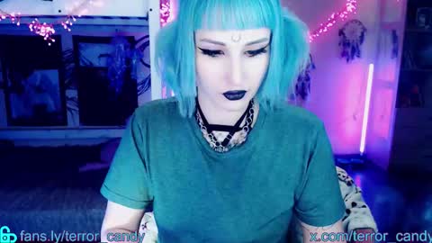 CRY BABY  online show from February 22, 8:43 pm