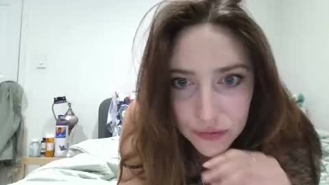 Tessa online show from March 6, 3:12 am