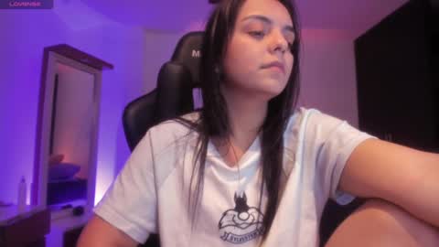 Snapshot of thays_mawakye01 chatting on March 11, 8:20 pm Paola online show from March 11, 8:20 pm