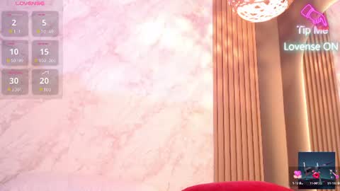 THAYSSA ROSS online show from July 14, 3:28 pm