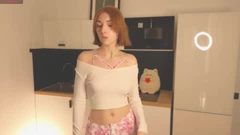 Tracy online show from February 18, 3:31 am