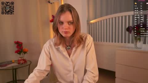 Emma online show from September 13, 4:15 pm