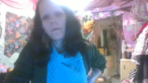 Snapshot of thecannibalsalt chatting on October 30, 8:43 pm TheCannibalSalt online show from October 30, 8:43 pm