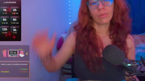 Paulette online show from May 24, 1:37 am