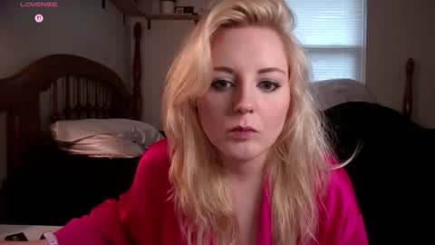Kassandra Grant online show from June 1, 11:12 am