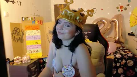 TheFarmergirl online show from October 24, 5:25 am