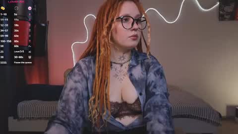 Moon online show from August 4, 12:00 pm