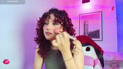 Snapshot of theia_moon_ chatting on September 28, 12:54 pm Theia online show from September 28, 12:54 pm