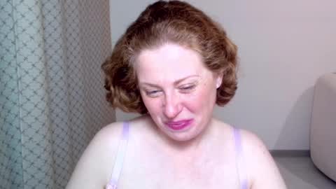 Ella online show from October 24, 5:36 am