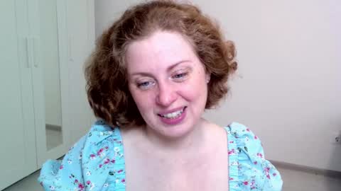 Ella online show from February 22, 2:38 pm