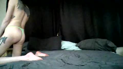 lovecreep online show from December 20, 1:42 am