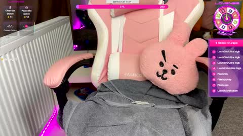 theothergirl online show from March 14, 10:33 pm