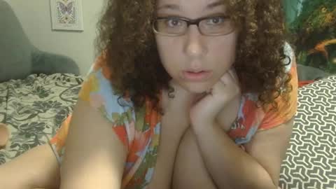 Amelia online show from July 22, 6:25 am