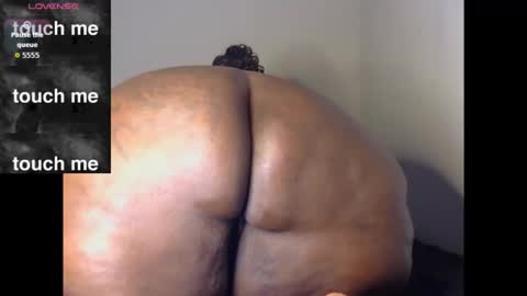 Thickumzz41 online show from June 10, 2:11 am