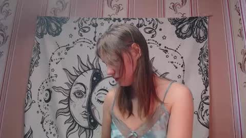 Snapshot of thighswithspikes chatting on September 29, 9:03 am Melisa online show from September 29, 9:03 am