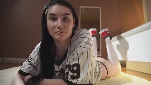 Lilly online show from June 21, 4:44 pm