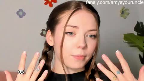 Amelia  shows on mondays fridays and sundays  if anything changes im giving updates on my fansly  online show from May 8, 4:32 pm
