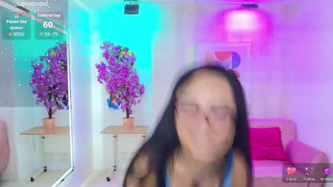 Tiara  online show from November 17, 7:47 pm