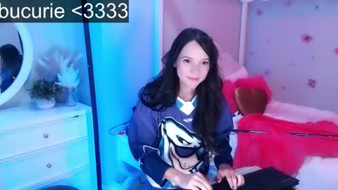 Snapshot of ticketshow chatting on October 17, 12:36 am ticketshow online show from October 17, 12:36 am