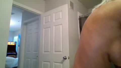 ticklemepink696969 online show from February 14, 3:15 pm