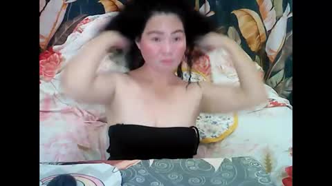 Snapshot of ticklish_pinayclit chatting on October 17, 8:06 am VictoriaSEPARATED FOR 15YEARS online show from October 17, 8:06 am