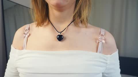 Lily online show from March 14, 9:21 am