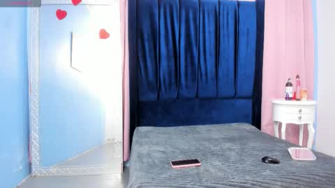 Tifani brown online show from March 18, 1:05 pm