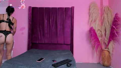 Tifani brown online show from March 17, 12:53 pm