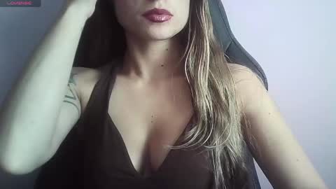 Tifanny online show from April 30, 9:19 pm