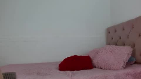 Snapshot of tifanny_squirt chatting on March 5, 2:03 am Tifanny online show from March 5, 2:03 am