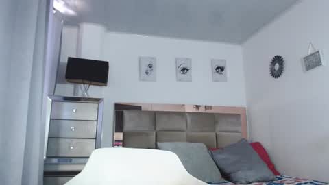 tifannyss online show from July 8, 3:47 pm
