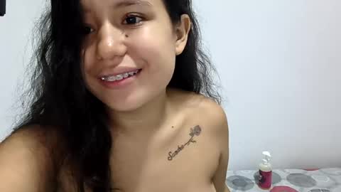 tifany_peres online show from June 27, 7:31 am