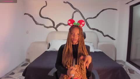 Snapshot of tifanytaylor1_ chatting on December 29, 4:59 am TIFF online show from December 29, 4:59 am