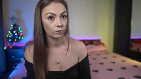 Tiffany online show from December 19, 9:51 pm