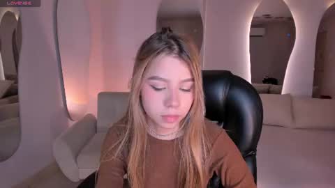 Tiffanny Sins online show from August 1, 5:42 am