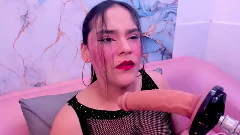 Tiffany online show from November 15, 9:27 pm