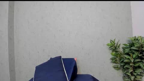 tiffany_mendez online show from February 9, 12:07 pm