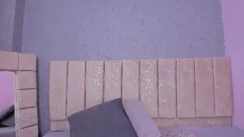 tiffany_mendez online show from July 22, 12:39 pm