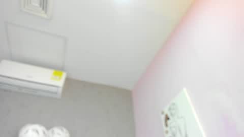 tiffany_mendez online show from June 18, 11:59 am