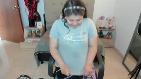 TiffanyAmazing online show from December 5, 12:28 pm