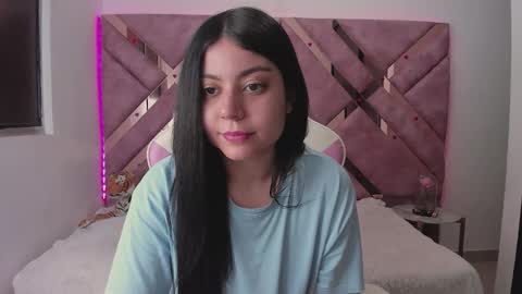 Ana online show from March 16, 7:29 pm