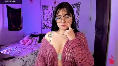 Lilith  online show from December 7, 2:02 pm