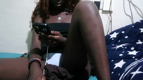 tight_pussie online show from June 21, 11:09 pm