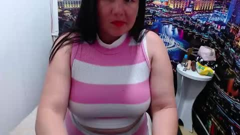 Tila online show from February 23, 8:41 pm