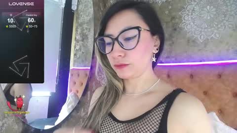 TILA TEQUILA online show from March 10, 1:00 pm