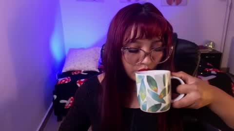 Tila Tequila online show from February 11, 4:47 am