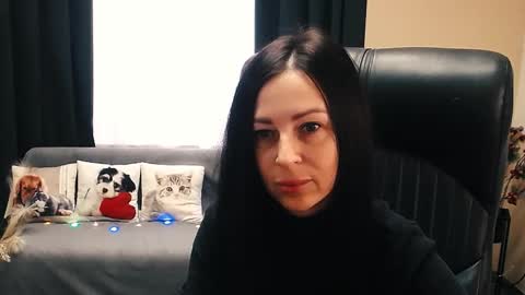 Snapshot of timeparadice chatting on October 9, 8:29 am Luisa online show from October 9, 8:29 am
