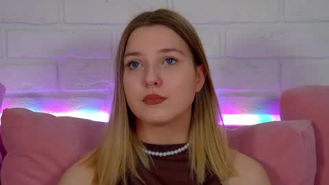 TinaBurton online show from April 27, 4:37 pm