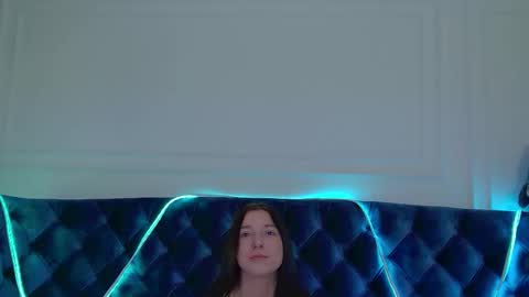 TinaBurton online show from November 25, 4:25 am